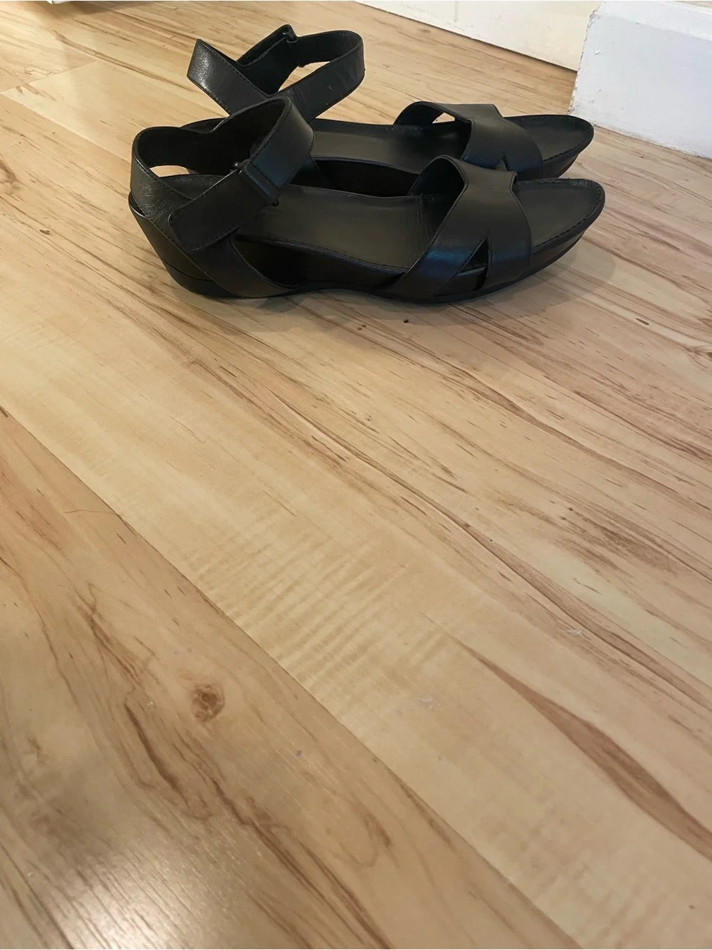 Camper Black Leather Ankle-Strap Sandals